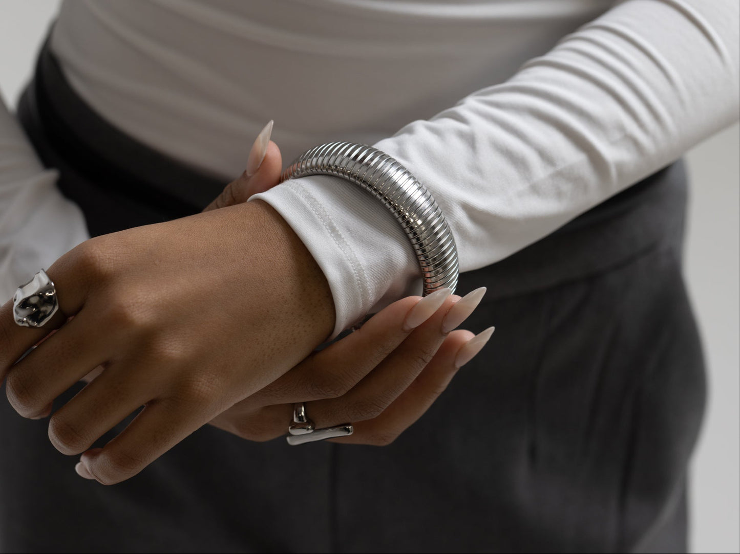 Serpent Bangle Silver